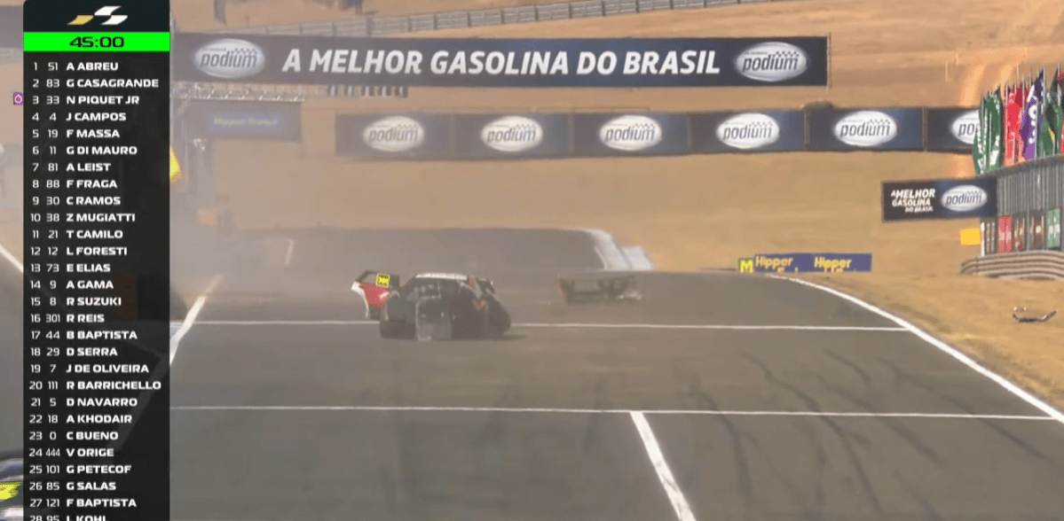 Reis bate firme no muro e causa bandeira amarela na etapa do Velocitta da Stock Car