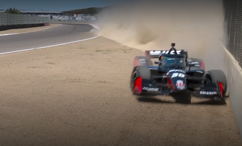 DeFrancesco perde controle, bate e paralisa TL1 da Indy em Laguna Seca