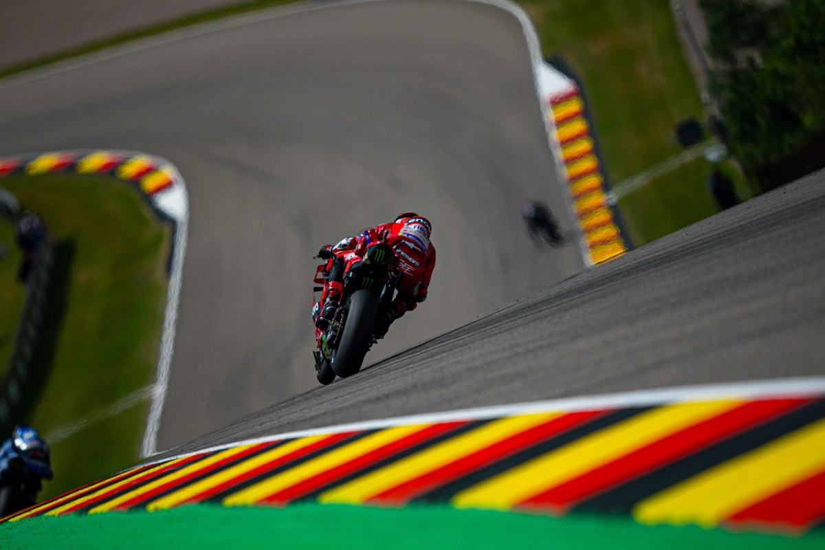 Bagnaia destaca apoio do diretor da Ducati na MotoGP: “Ele está do meu lado”