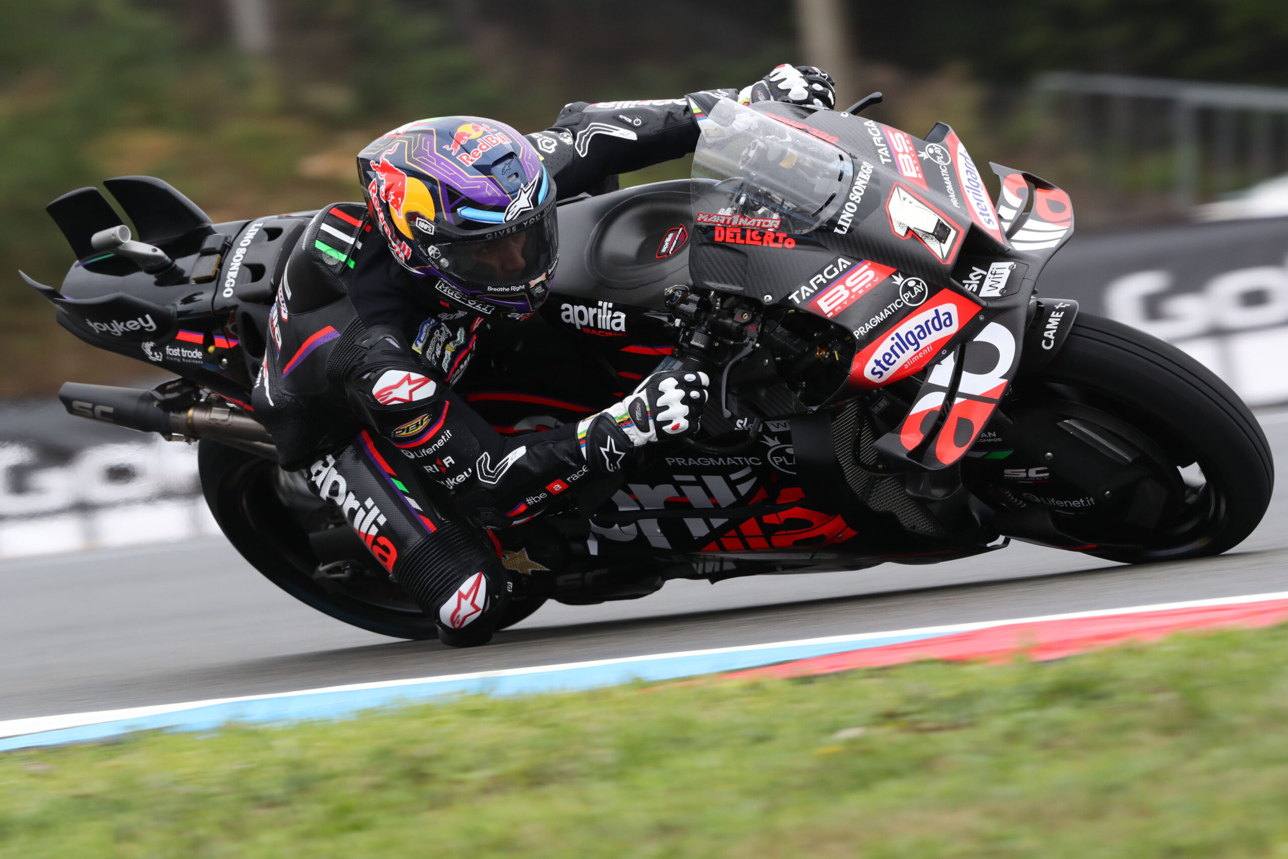 Martín aspira a recortar distancias con los líderes de MotoGP y sueña con ganar en 2025
