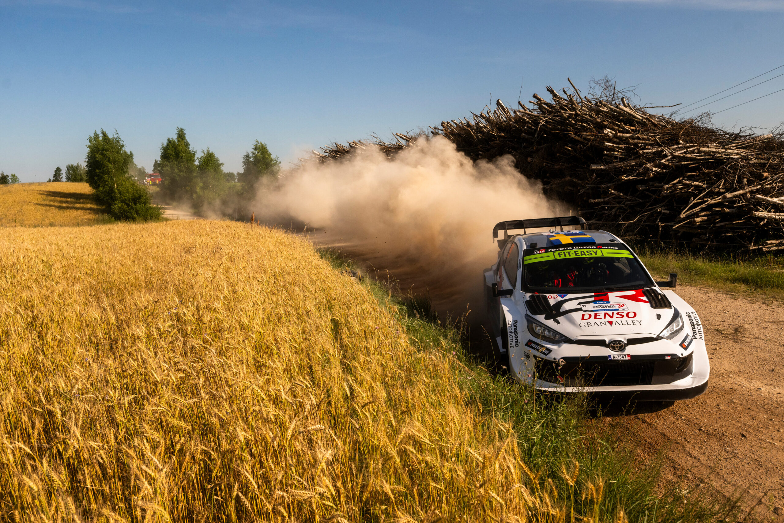 Solberg completa surpresa e vence pela primeira vez no WRC no Rali da Estônia