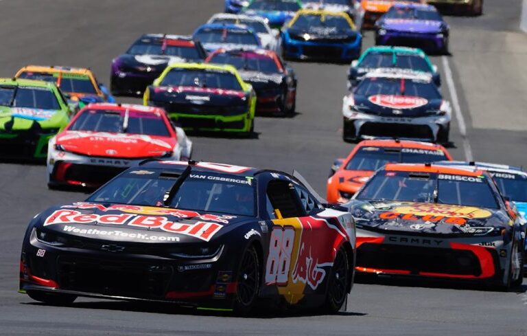 Assista ao vivo à etapa de Dover da Nascar no GRANDE PRÊMIO na PicTV