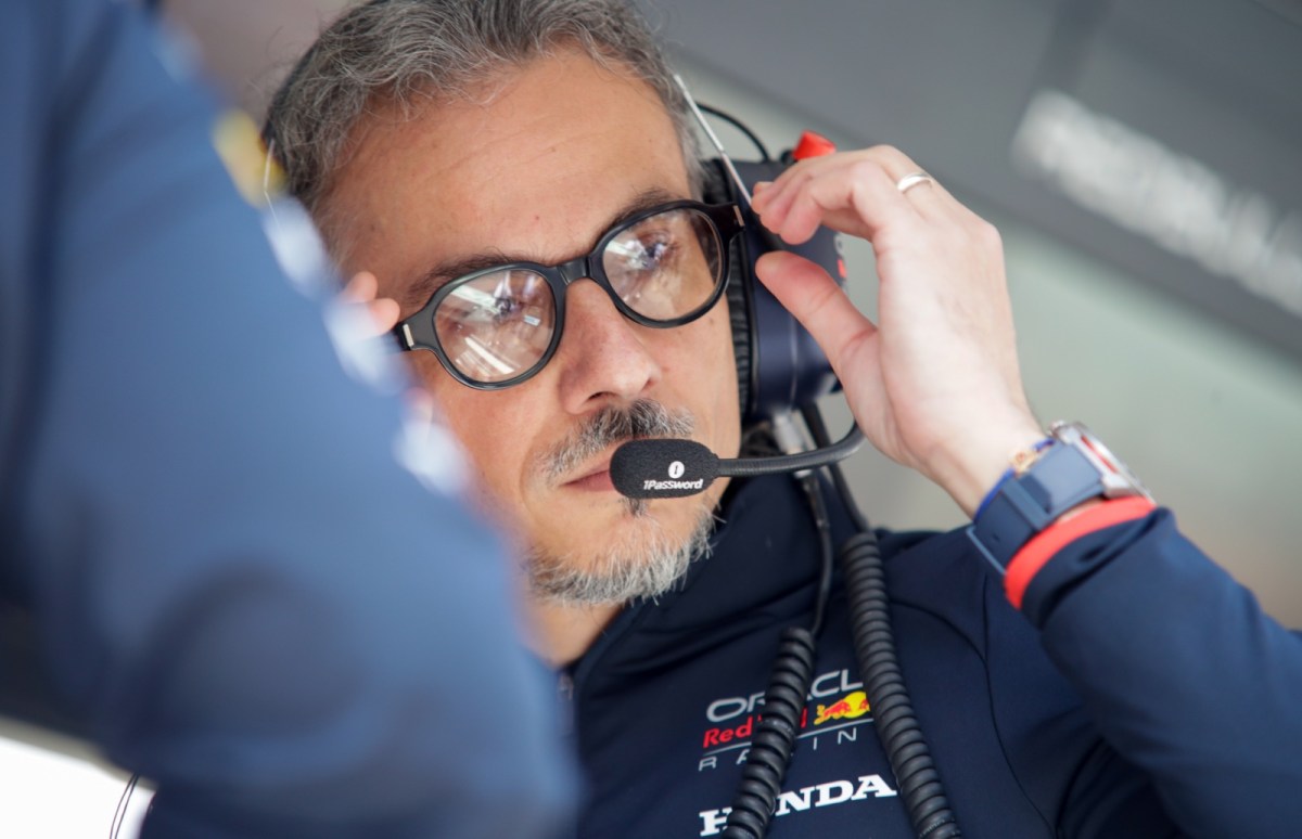 Chefe da Red Bull recusa protagonismo e diz que teve “impacto zero” na vitória em Monza