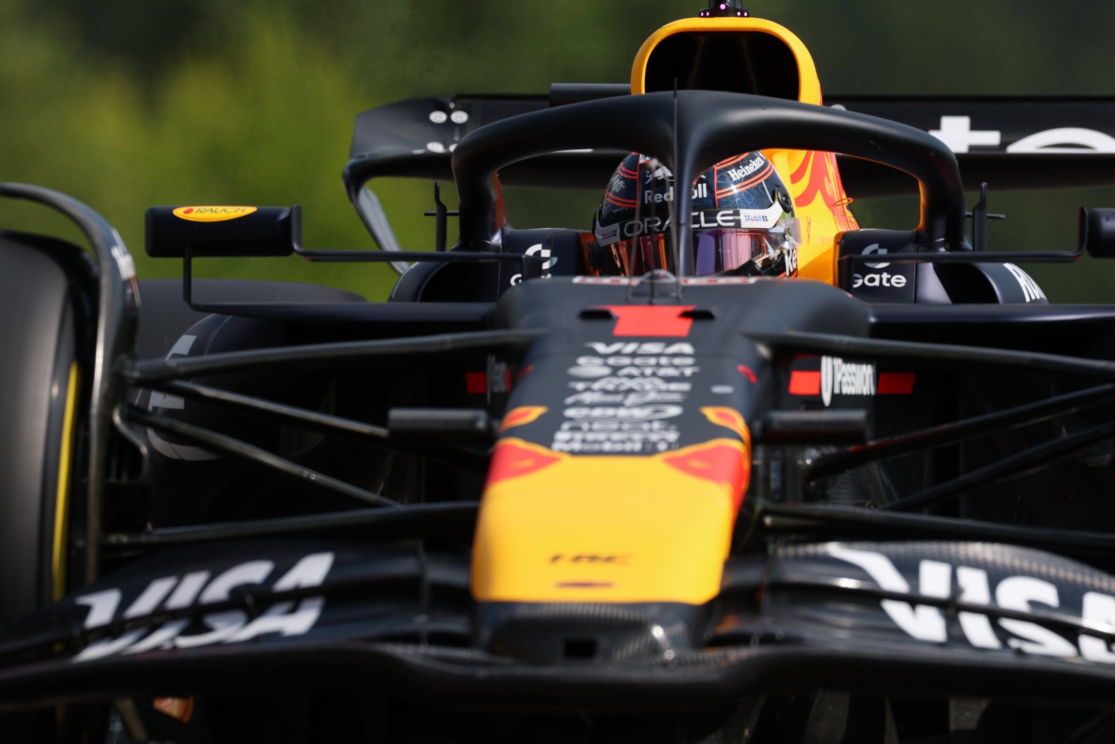 Verstappen vence sprint em Spa, mas só corta 1 ponto de Piastri. Confira classificação da F1