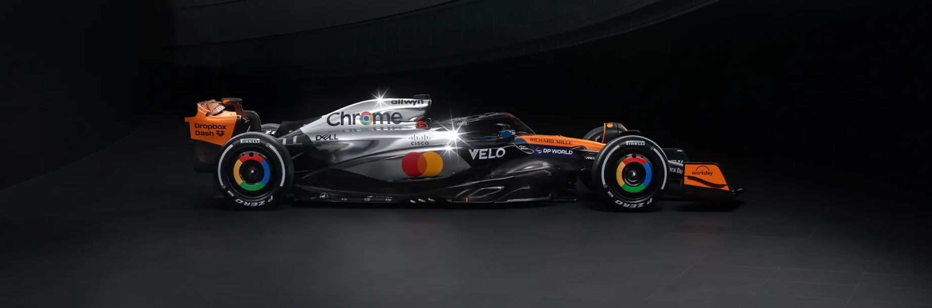 McLaren muda e anuncia pintura especial cromada para GP da Inglaterra da F1 2025