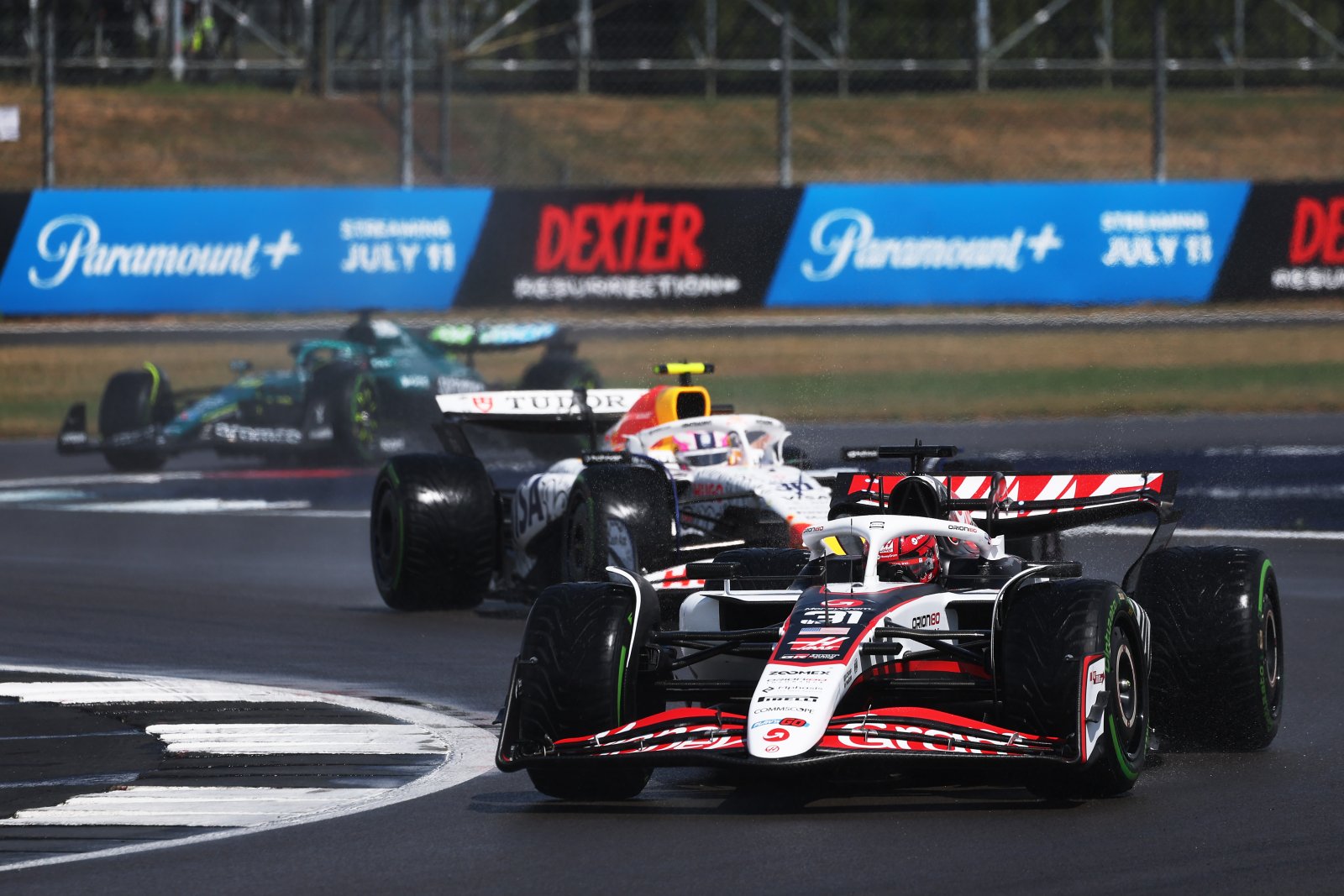 Ocon lamenta “corrida muito frustrante” na Inglaterra e diz: “Merecíamos pontuar”