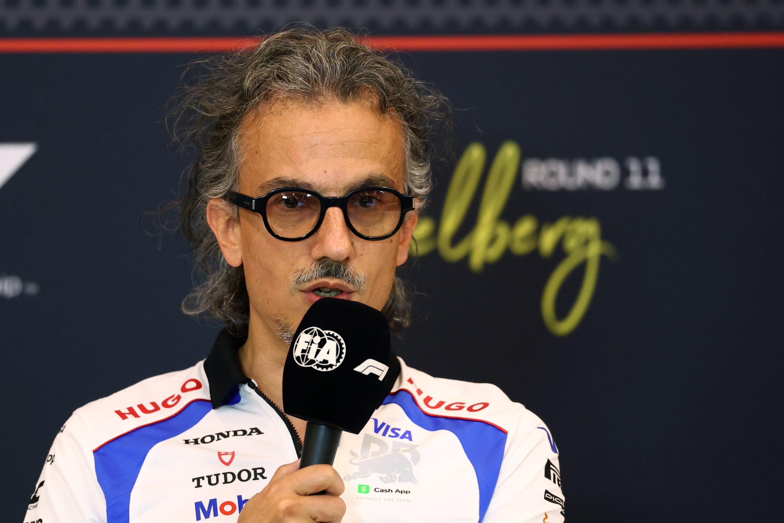 Mekies exalta “legado” de Horner e mira “grandes resultados” com Red Bull na F1