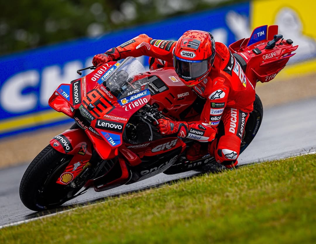 Marc Márquez vai para férias com 120 pontos de vantagem na MotoGP. Confira classificação