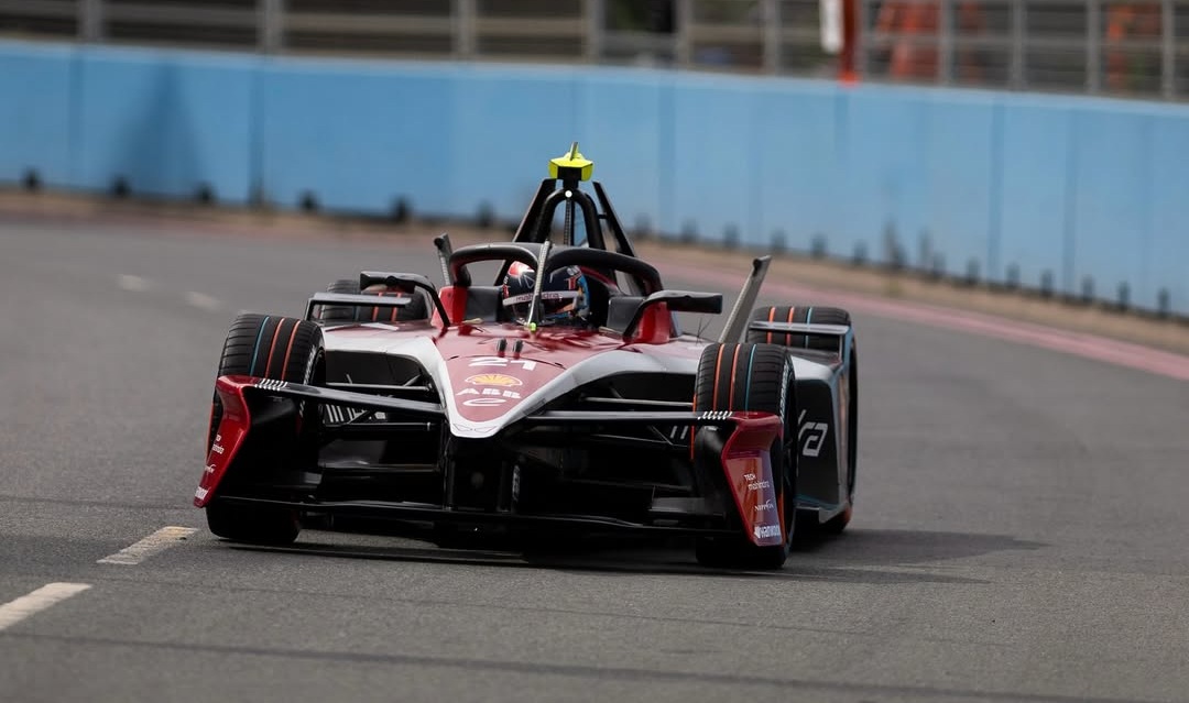 De Vries supera Evans e lidera TL2 do eP de Londres 1. Di Grassi fica em 20º