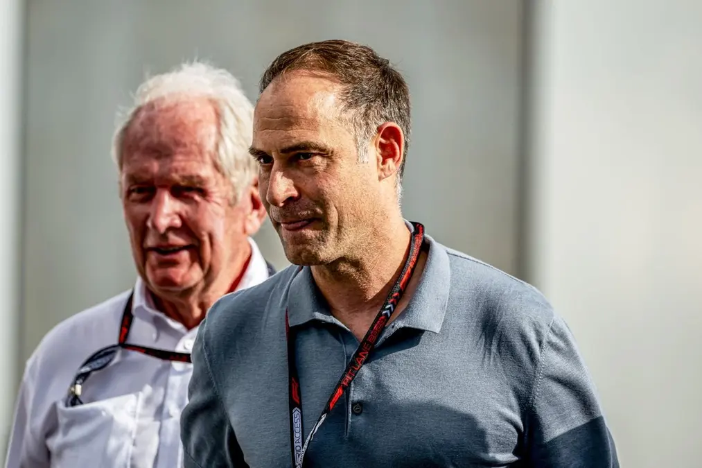 “Tenemos que dar un giro”: El CEO de Red Bull se pronuncia tras la salida de Horner