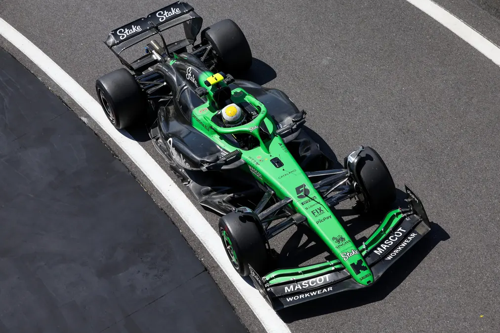 Bortoleto y Stroll completan el segundo día de pruebas de neumáticos de Pirelli para 2026