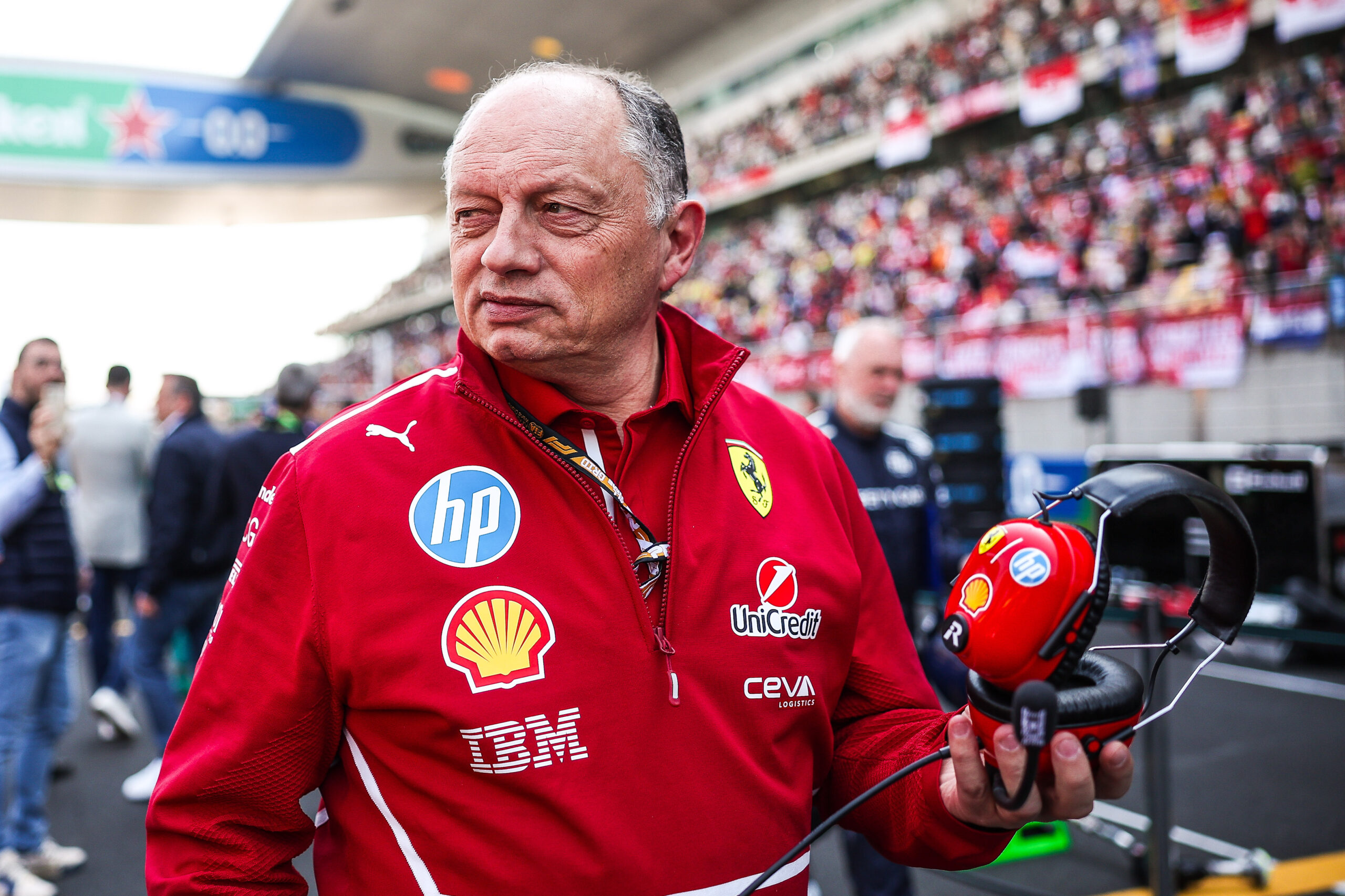 Ferrari defende pilotos de reclamações na F1: “Faz parte do DNA deles”