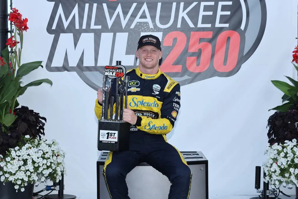 Rasmussen elogia la estrategia de Carpenter en el “increíble día” de victoria en Milwaukee