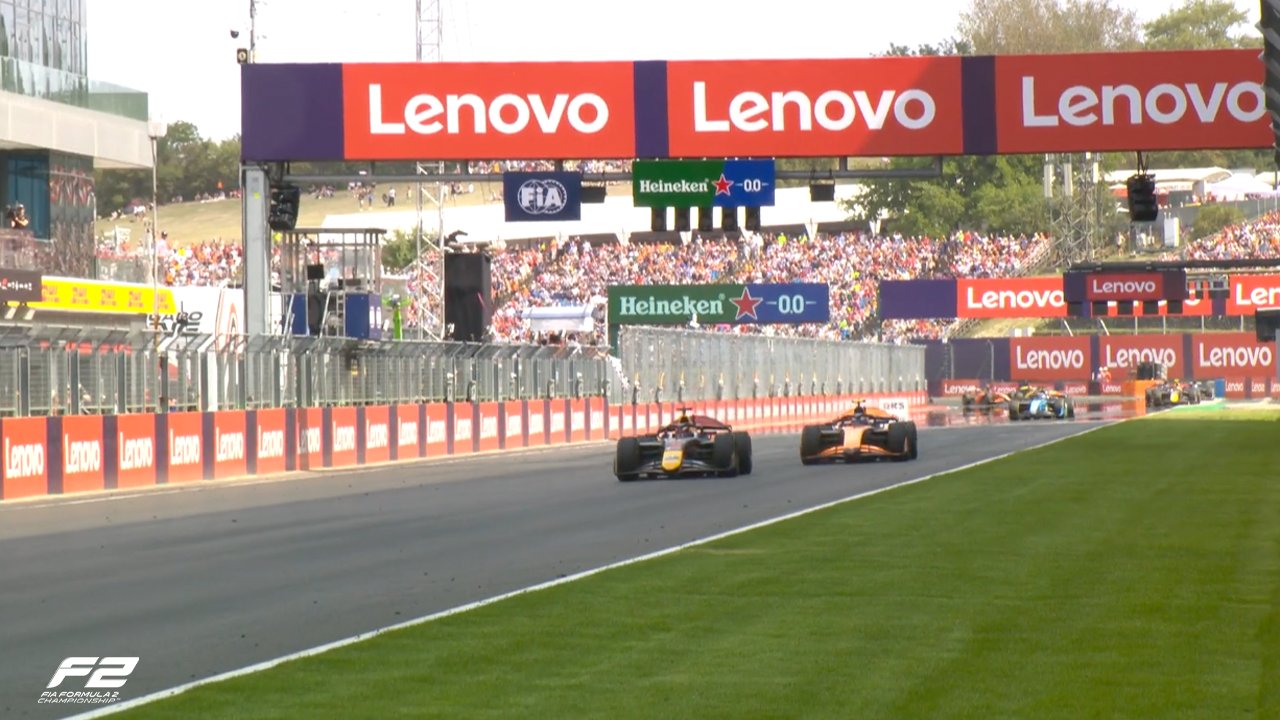 Martí e Dunne escapam de punições e mantêm 1º e 2º na corrida sprint da F2 na Hungria