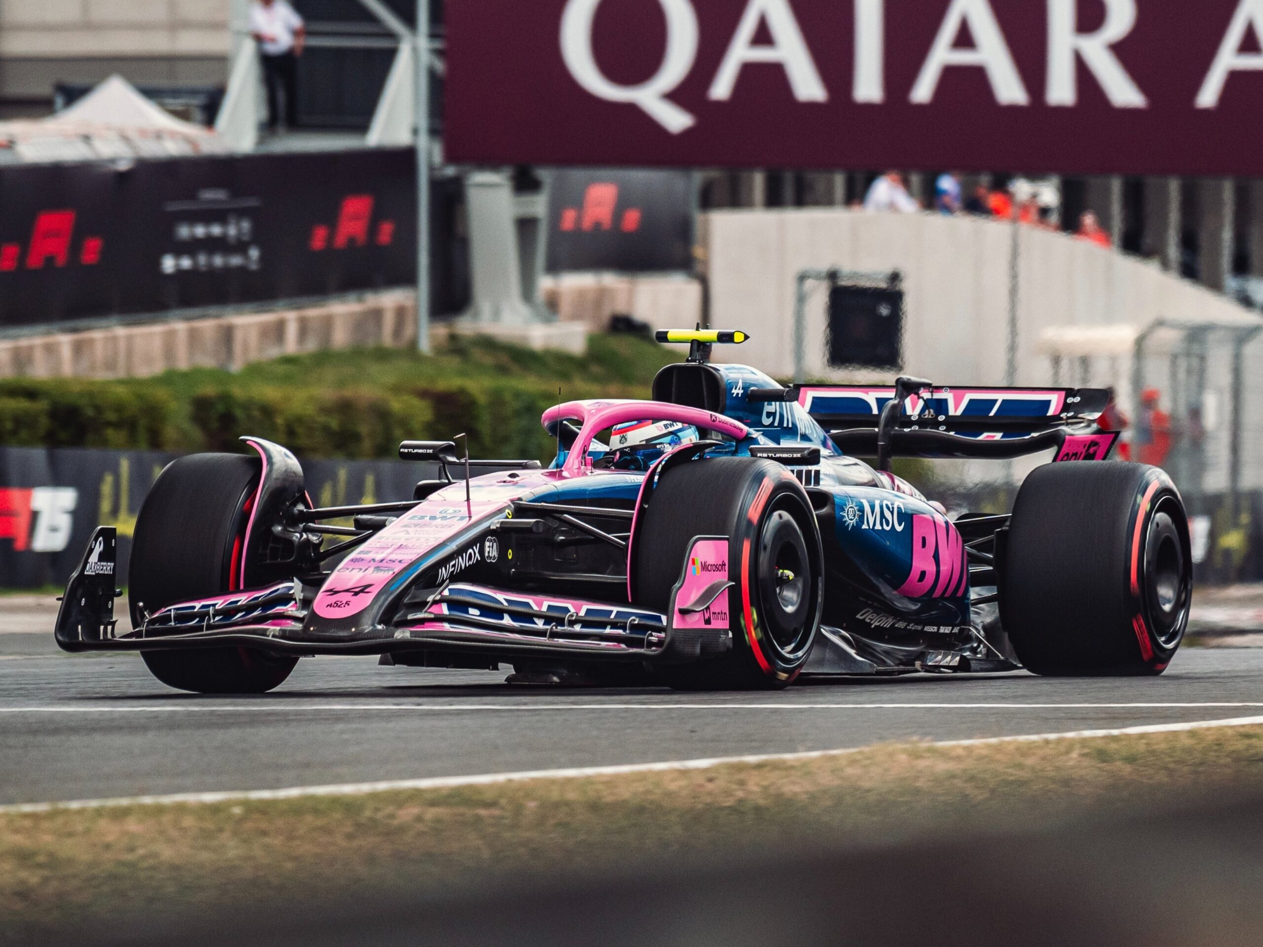 Colapinto vuelve a pista en Hungría tras accidente en el test matutino de Pirelli