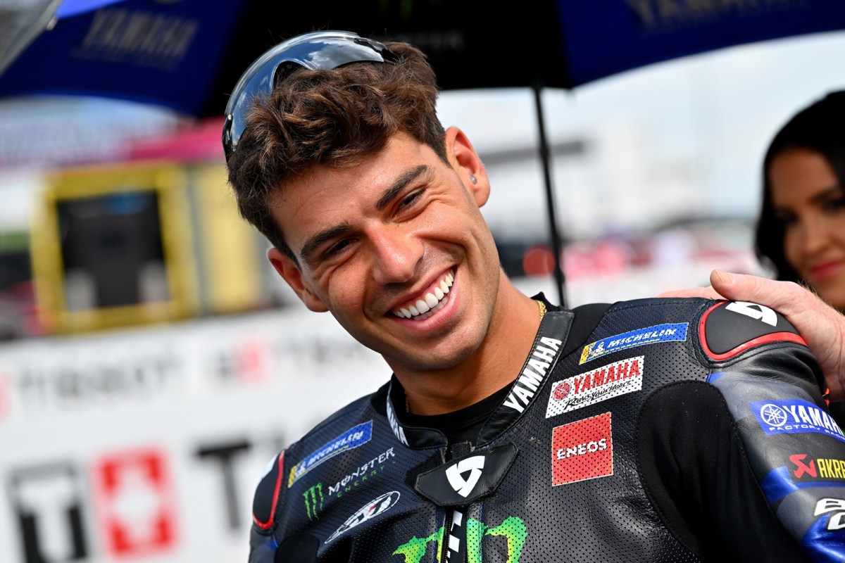Yamaha reconhece bom trabalho e renova com Fernández como piloto de testes até 2027