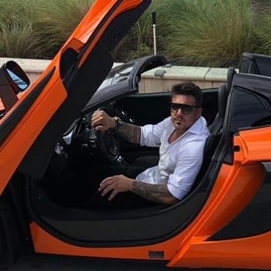 Tarso Marques paga fiança e responde em liberdade por receptação de carro de luxo