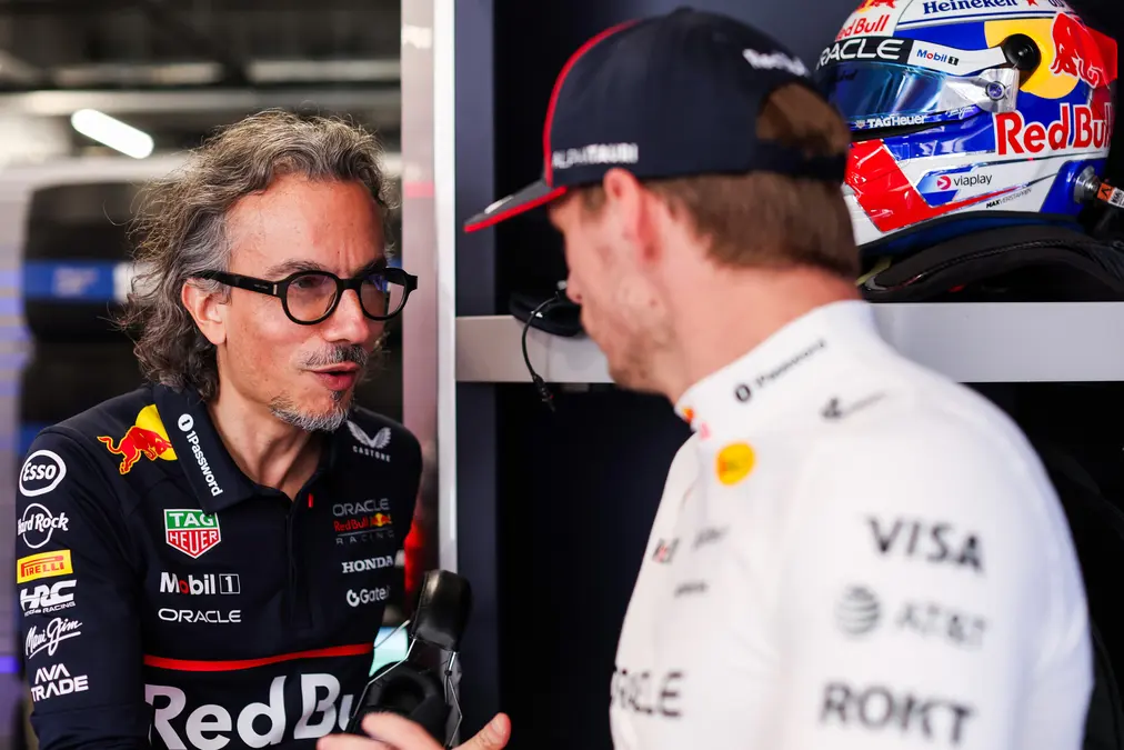 Jefe de Red Bull insiste en «contribución nula» y elogia «liderazgo claro» de Verstappen