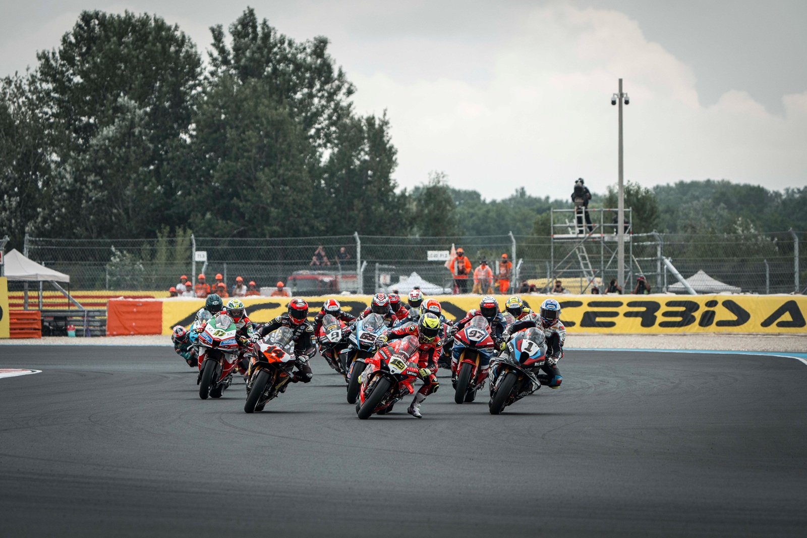 Bautista cita surpresa com Hungria, mas diz que MotoGP “pode nem colocar 5ª marcha”