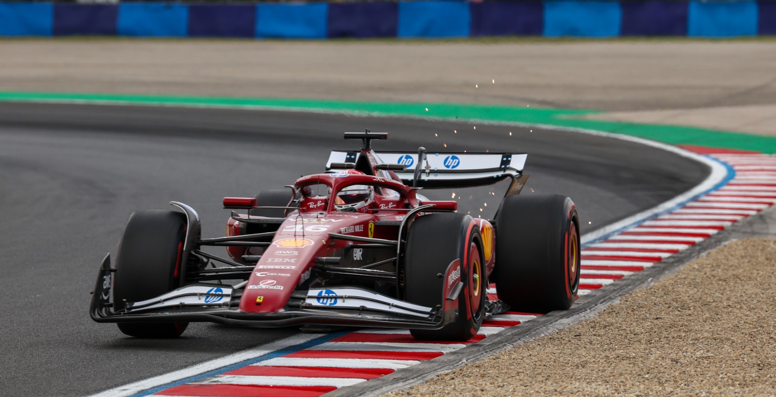 Leclerc choca McLaren e conquista pole do GP da Hungria. Bortoleto põe Sauber em 7º