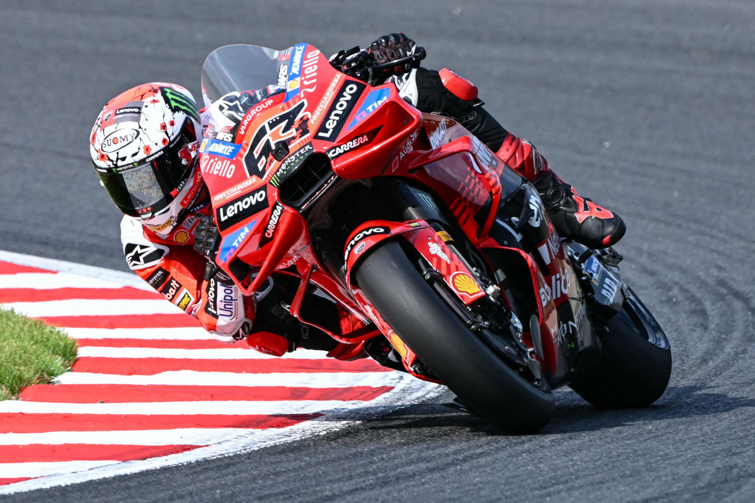 Bagnaia prevê “luta intensa” com Álex Márquez por vice: “66 pontos é muita coisa”