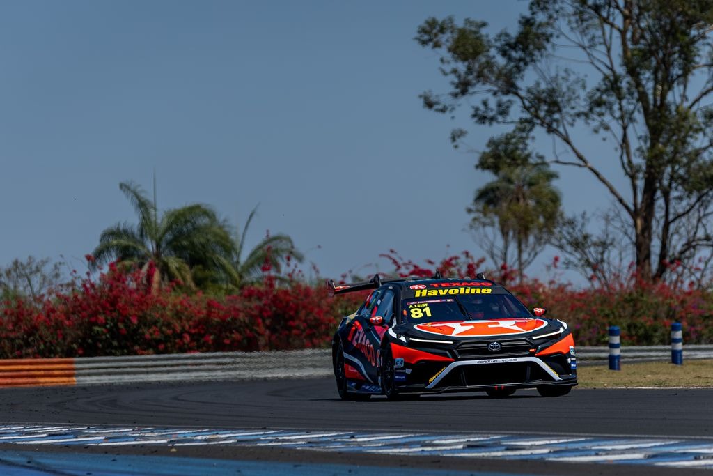 Leist elogia Crown e celebra vitória em sprint no Velocitta: “Primeira de muitas”