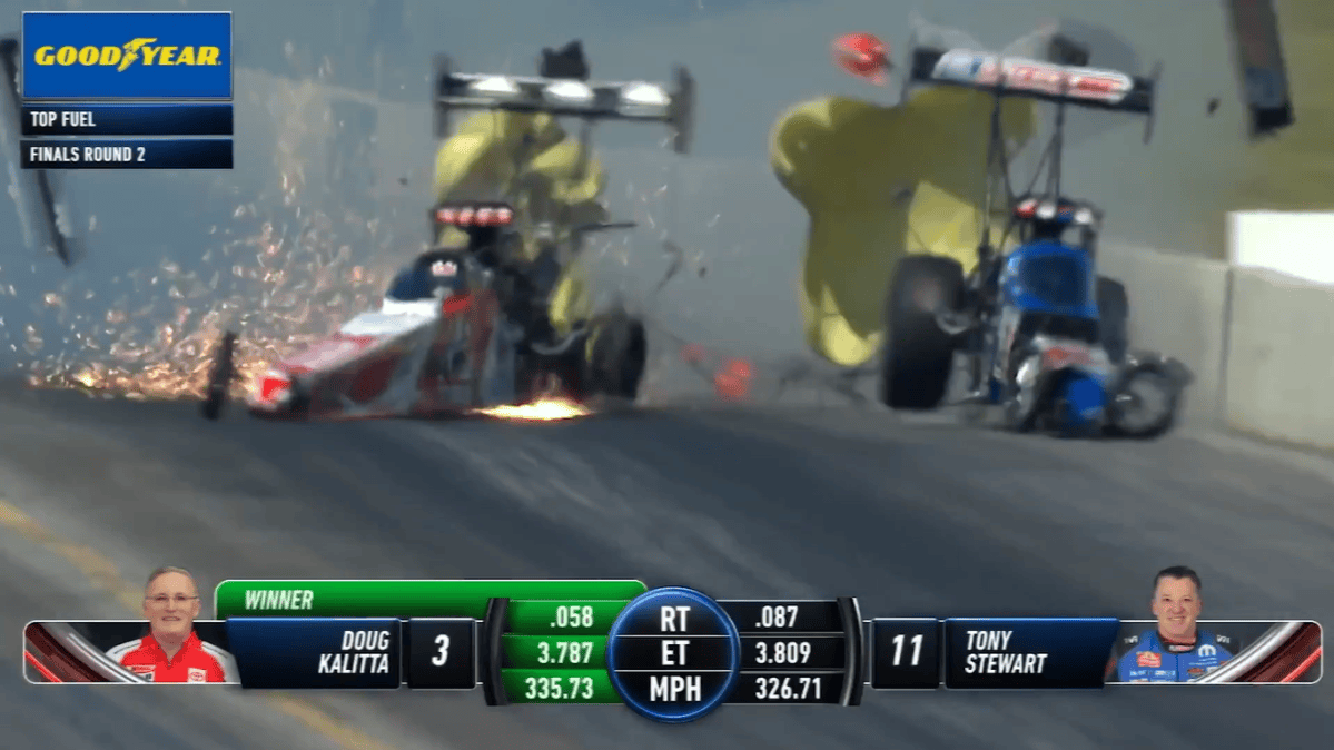 Stewart é acertado por adversário e bate forte a mais de 520 km/h em etapa do NHRA