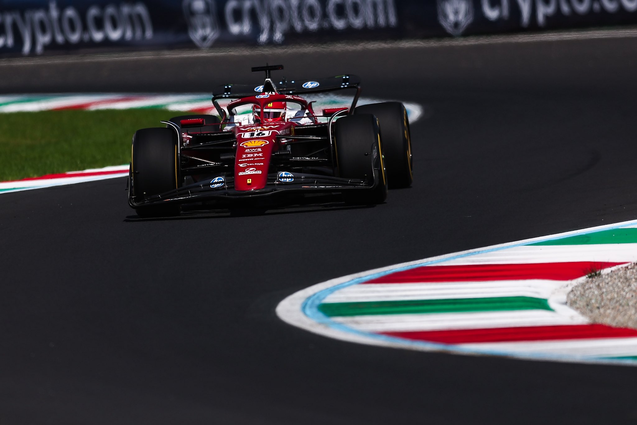 Leclerc cuestiona cambios de Ferrari en la FP2 en Monza: «No sé si fue la dirección correcta»