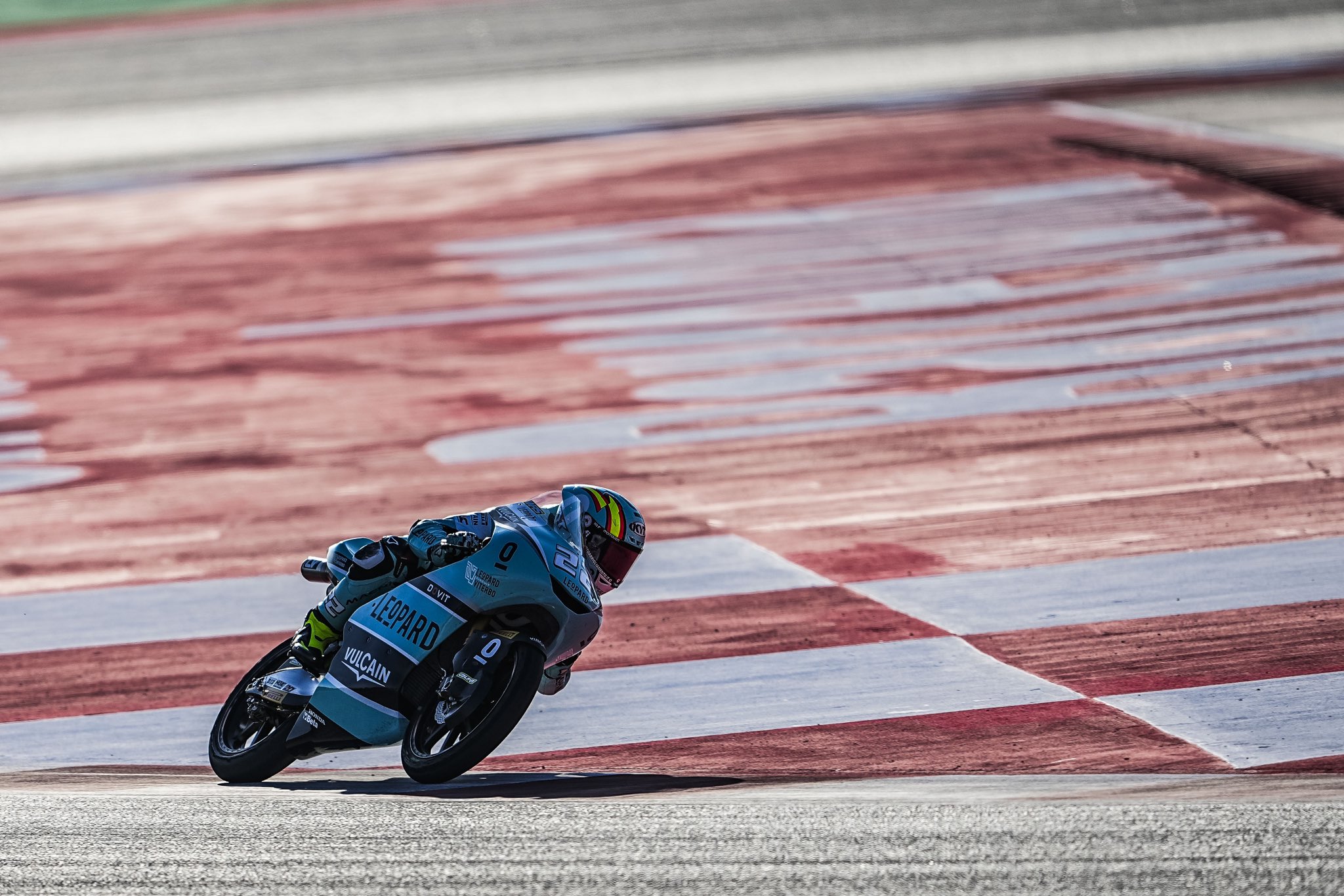 Almansa obtiene su primera pole en Moto3 en Cataluña; Perrone, 15°; Morelli, 22°