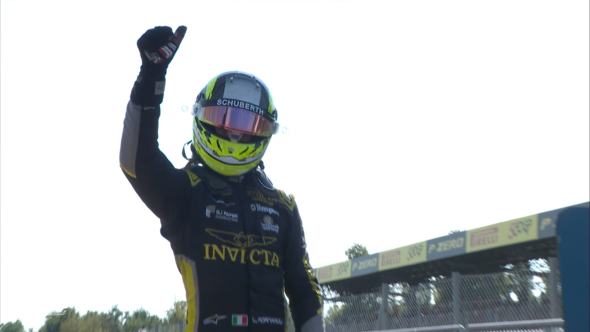 Fornaroli supera Lindblad, vence corrida sprint na Itália e abre vantagem na F2
