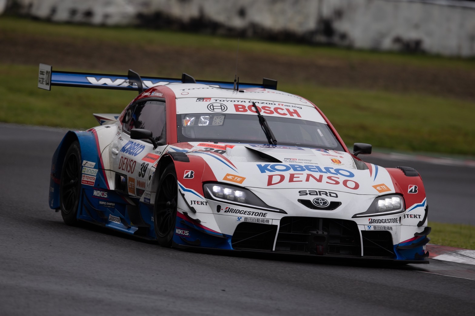 Fenestraz clasifica segundo en Sugo; pole de Honda en GT500 y de O’Sullivan en GT300
