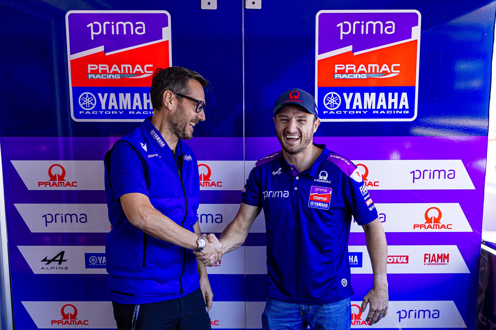 Permanência de Miller na Pramac deixa só 1 vaga livre na MotoGP. Confira grid de 2026