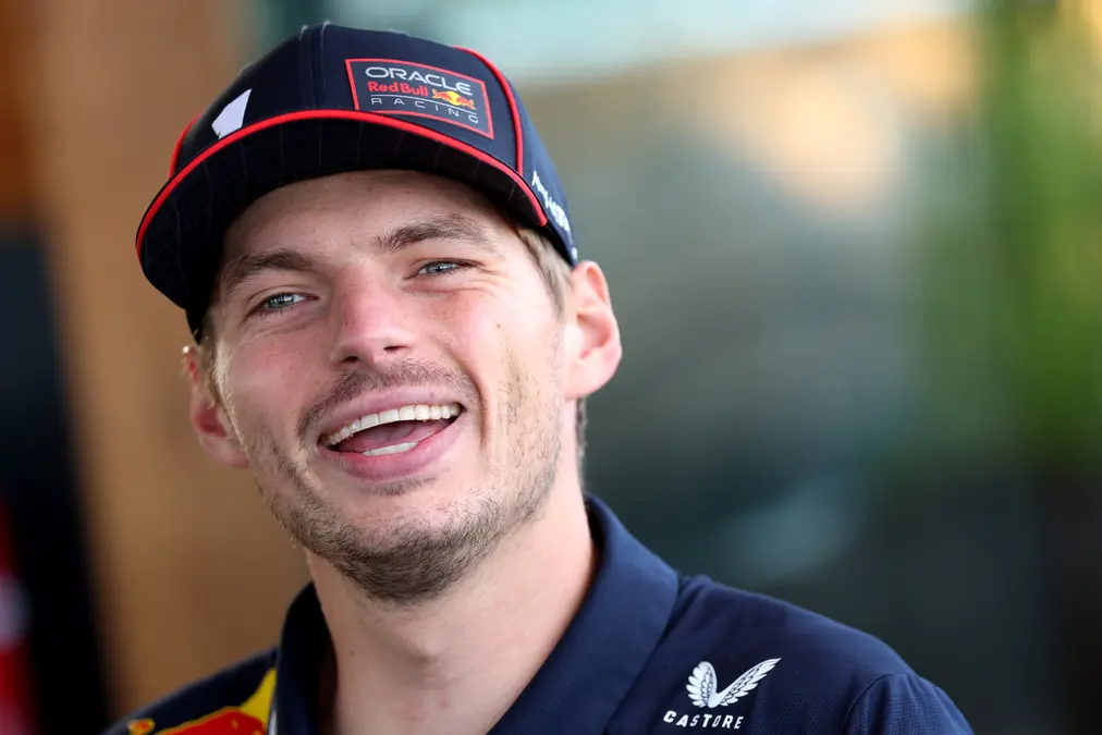 Verstappen confirma su licencia y ya sueña con correr las 24 horas de Nürburgring