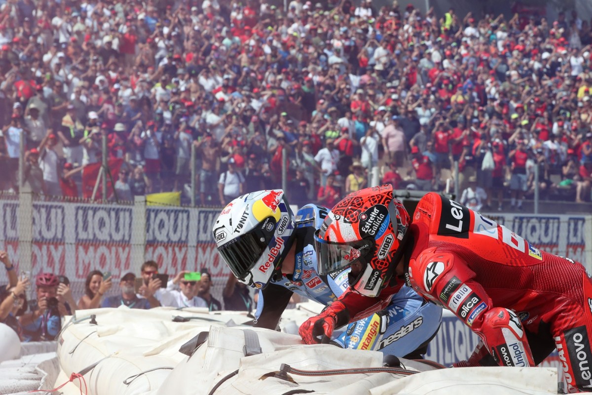 Marc Márquez abandona “meu irmão” e põe Álex Márquez como “principal rival” para 2026