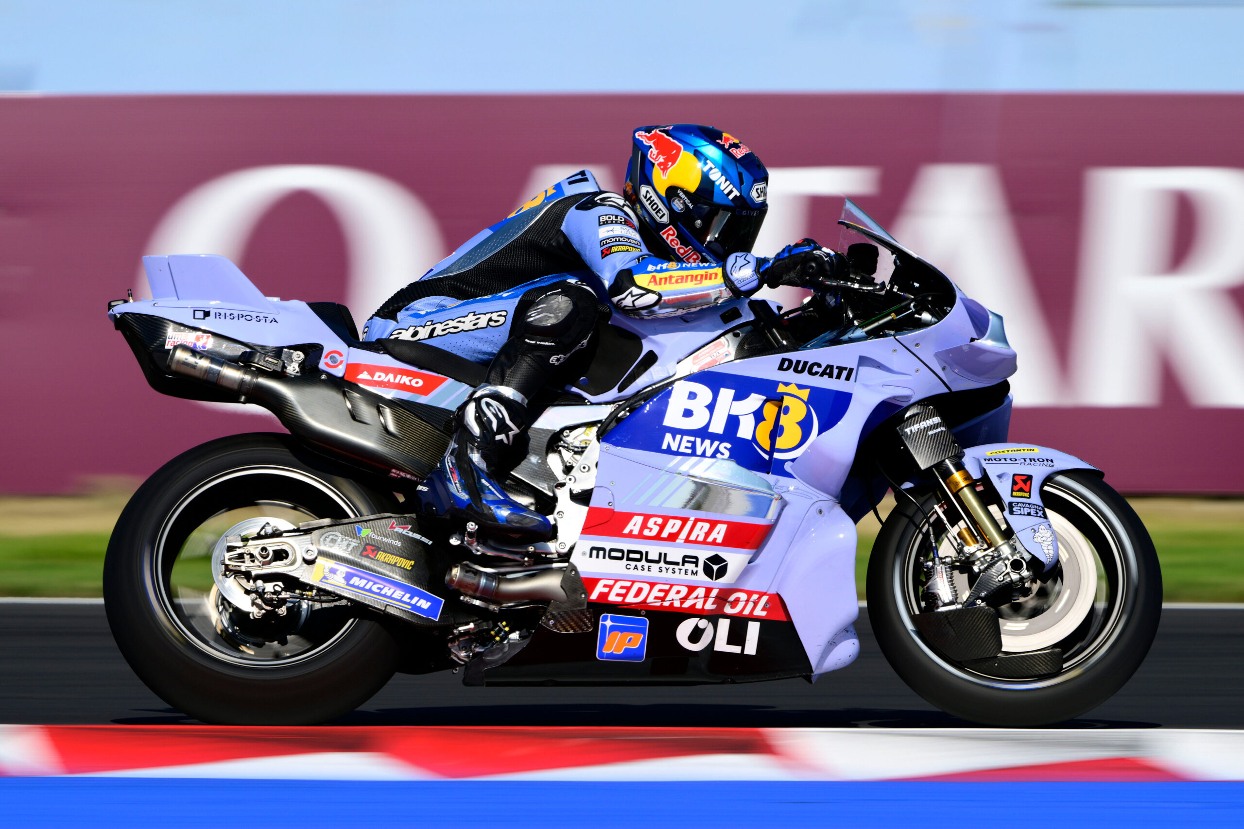 Álex Márquez celebra e diz que Gresini “merece” moto do ano: “Trabalho incrível”