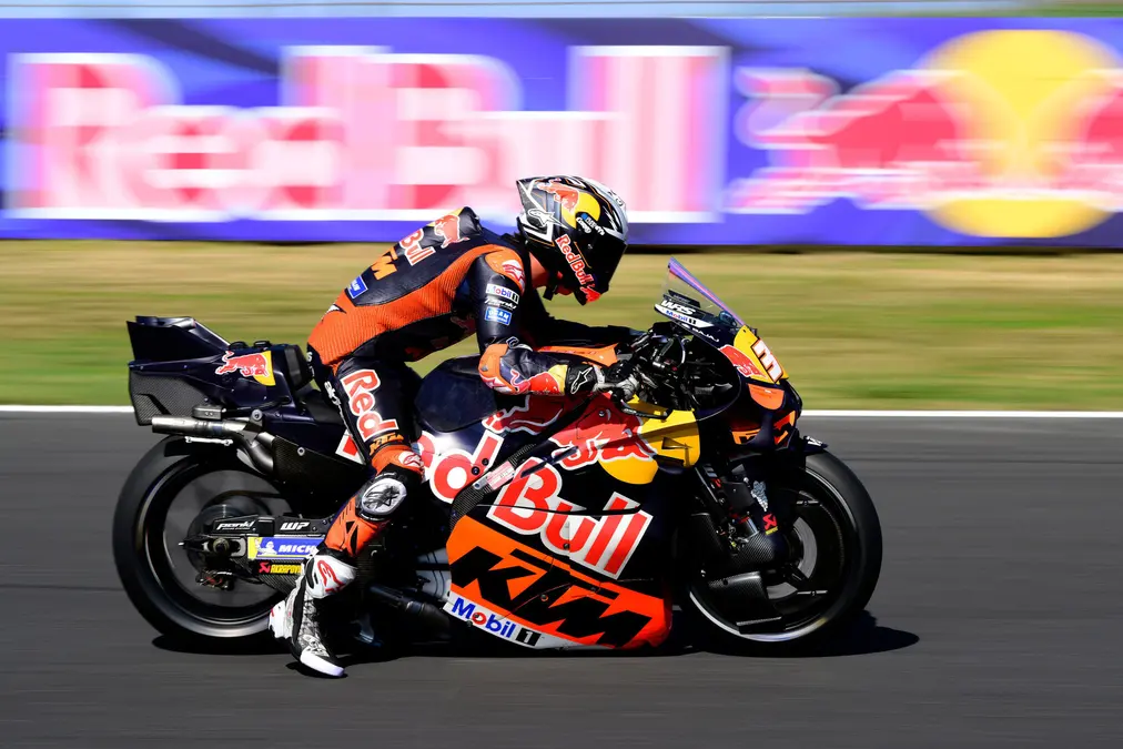 Acosta lidera la jornada de entrenamientos comunitarios de MotoGP en Misano