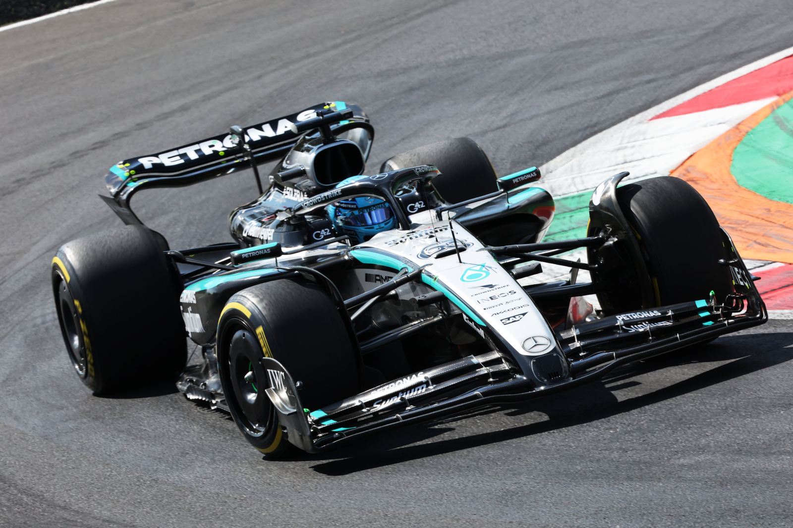 Mercedes admite problemas com carro de 26 e prevê “diferenças não tão grandes” na F1