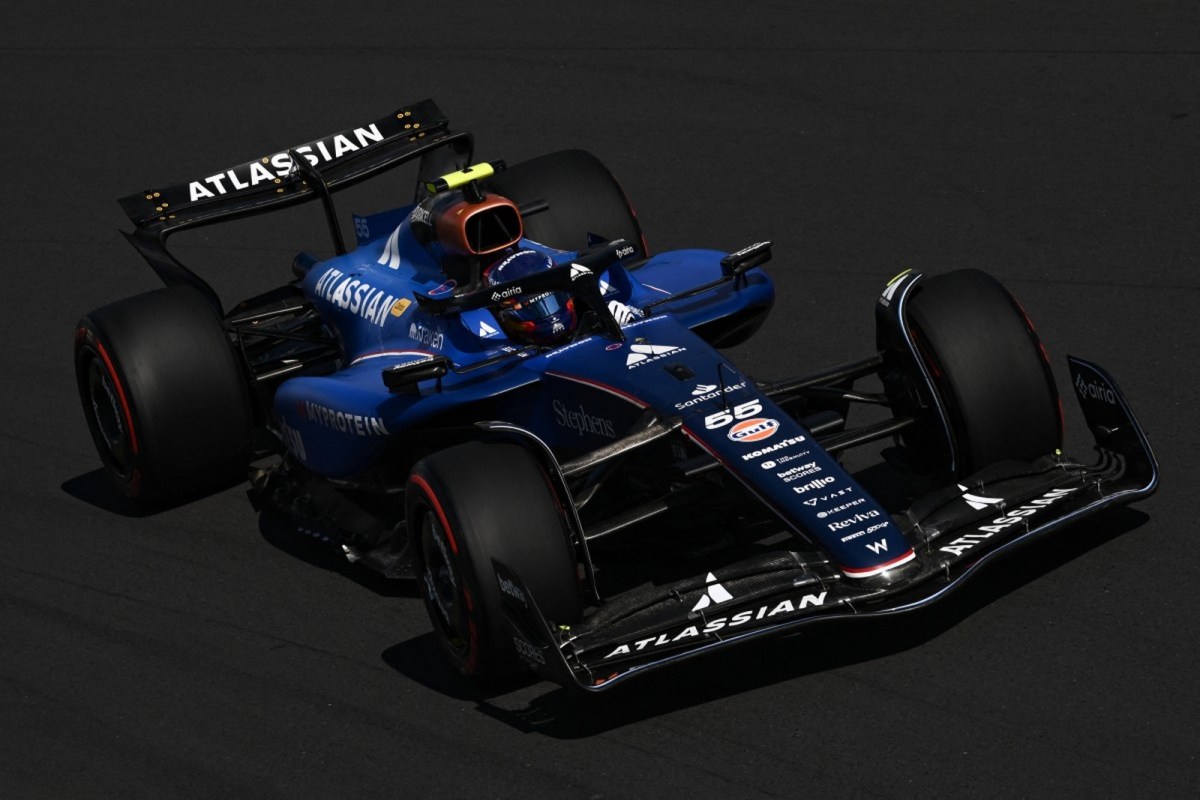 Retrospectiva 2025: Williams voa alto, mas também esbarra em inconsistência de pilotos