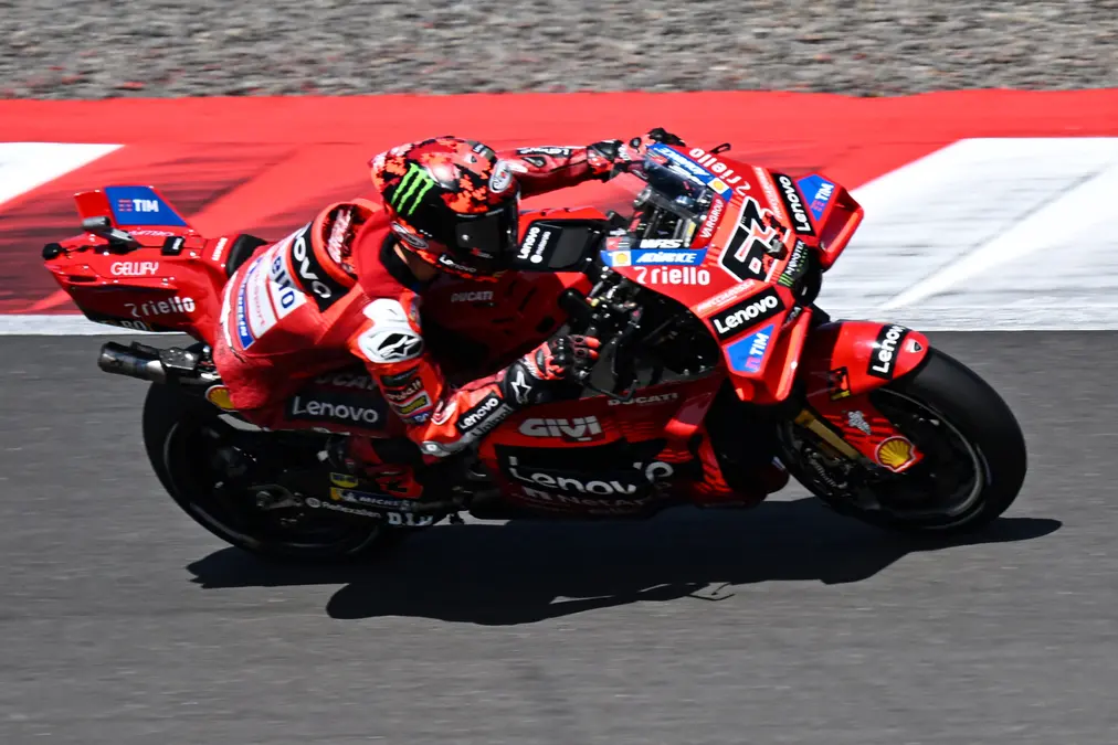 “Queremos protegerlo”: Jefe de Ducati ve a Bagnaia “devastado” tras el GP de Indonesia
