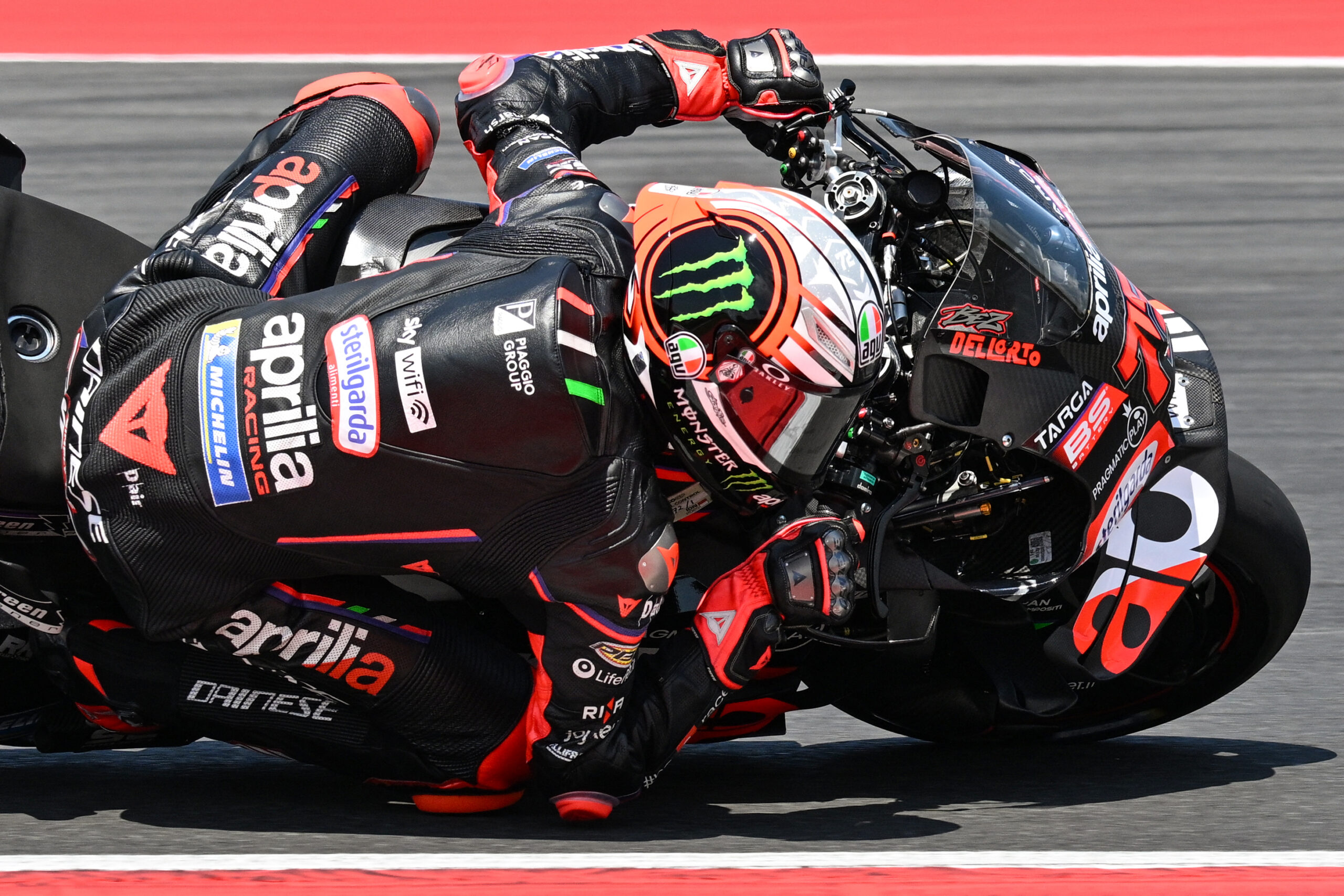 Bezzecchi assume erro na Indonésia e pede desculpas a Marc Márquez: “Sinto muito”