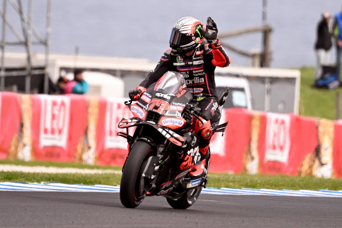 Biaggi vê Bezzecchi na luta com Marc Márquez e crava: “Aprilia não tem pontos fracos”