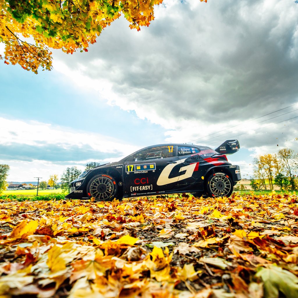 Ogier lidera con solo seis décimas de diferencia sobre Rovanpera en Europa Central