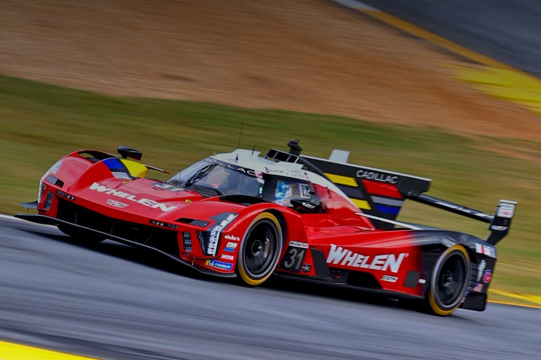Vesti põe Cadillac #31 na liderança da Petit Le Mans com 4h restantes. Nasr é 12º