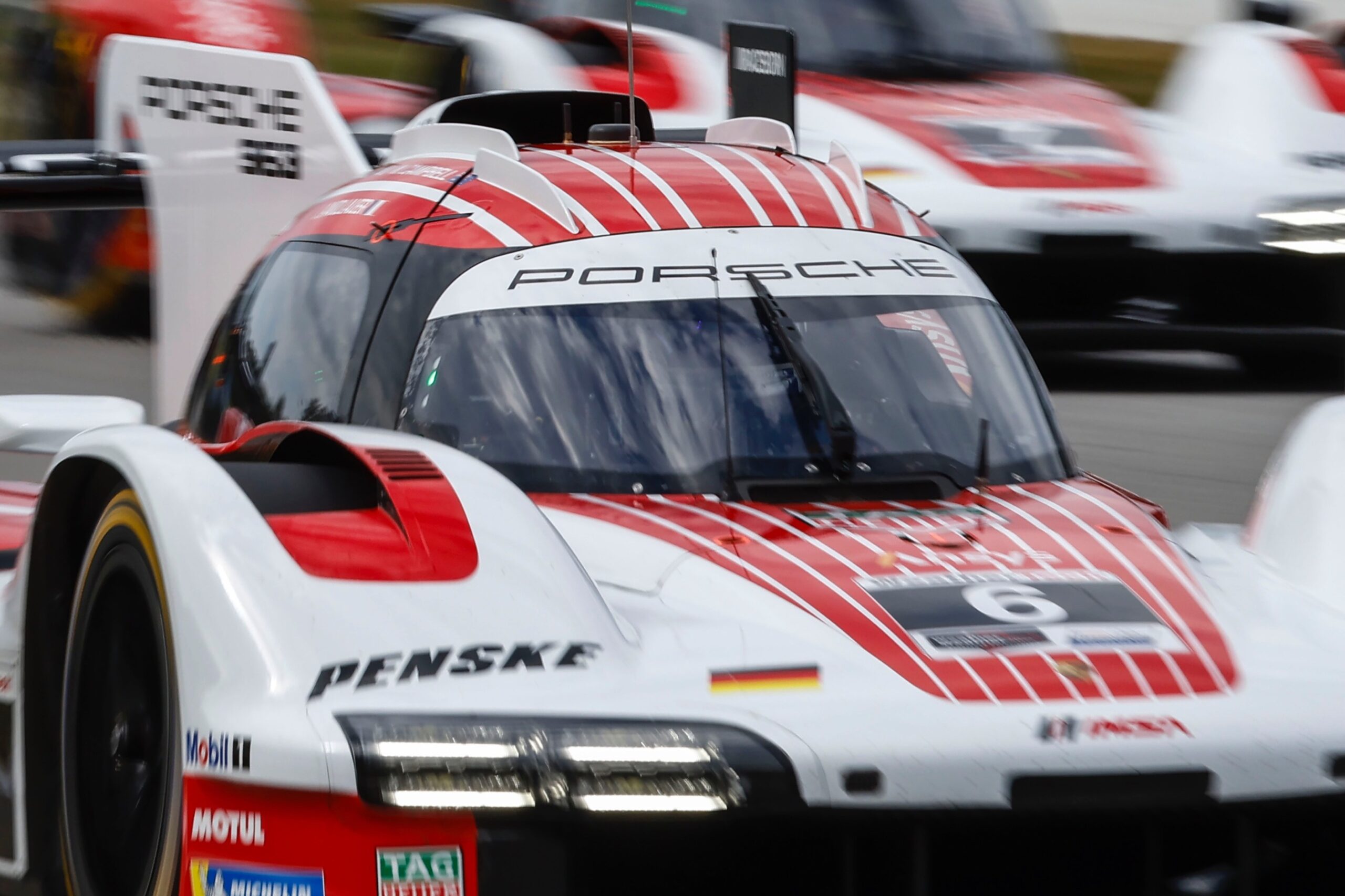 Jaminet salta com Porsche Penske #6 e lidera Petit Le Mans após 3h. Nasr cai para 10º