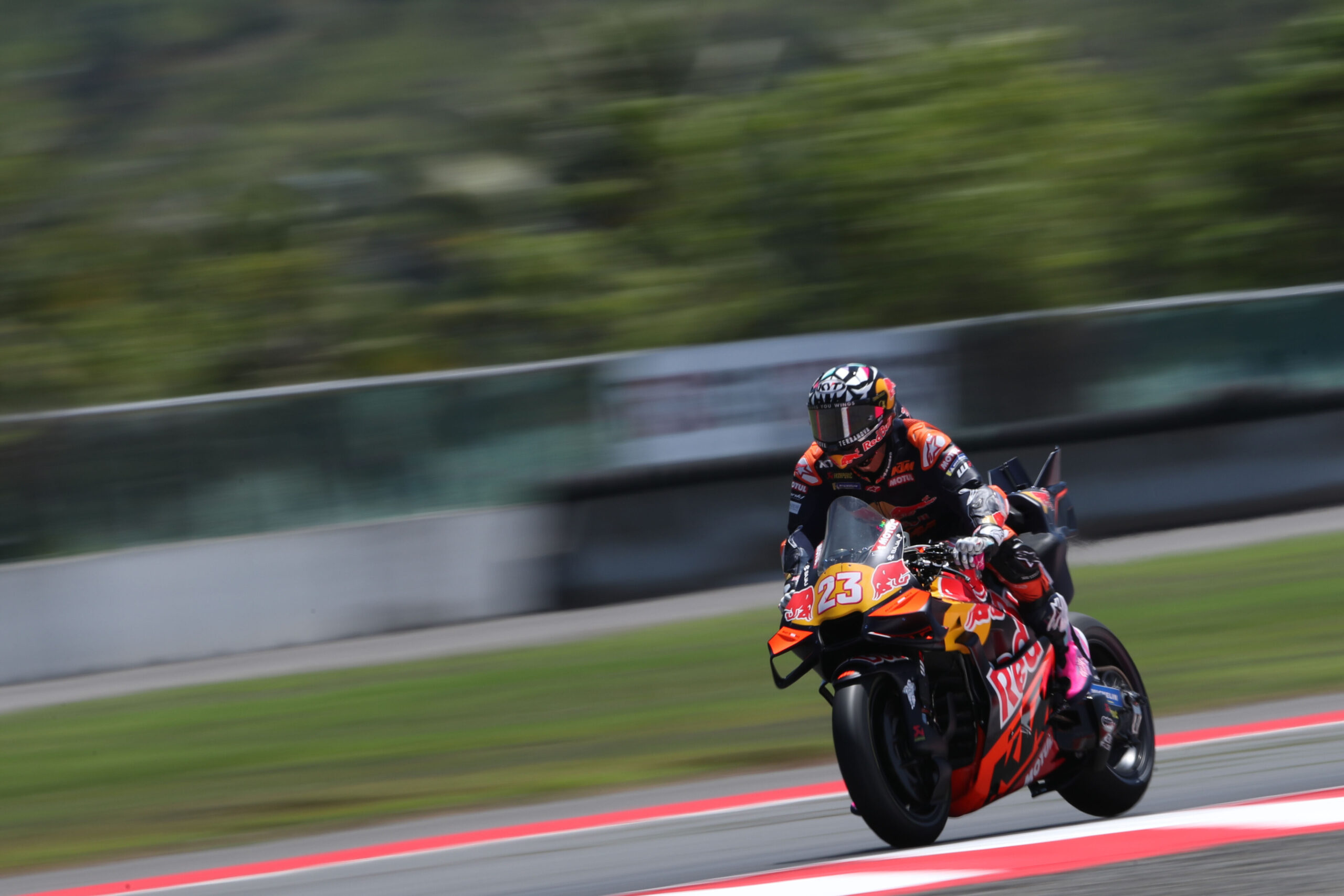 Bastianini busca entender moto e confirma teste com novo chassi da KTM na Austrália