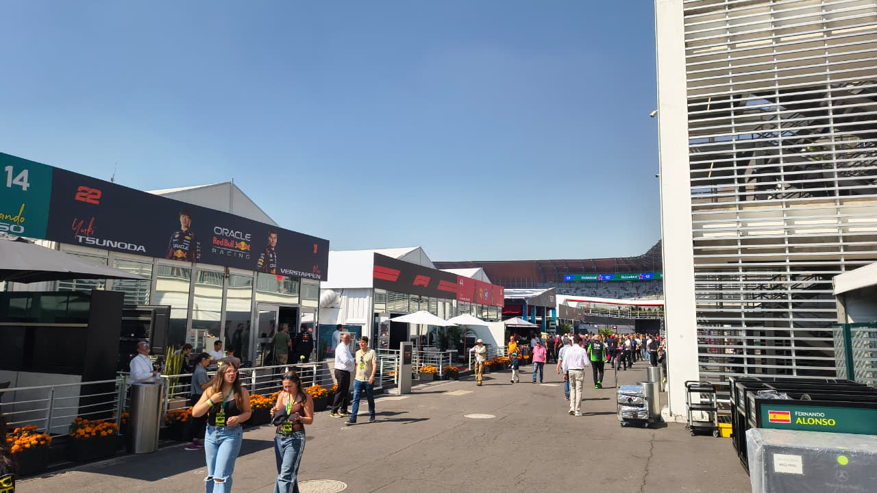 Fórmula 1 realiza GP da Cidade do México em domingo de sol e de clima muito seco