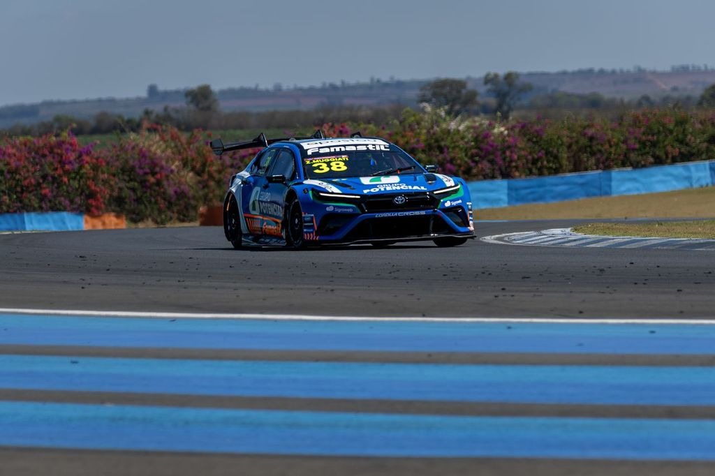 Muggiati lidera TL1 sonolento da Stock Car no Velocitta. Líder, Fraga é 26º