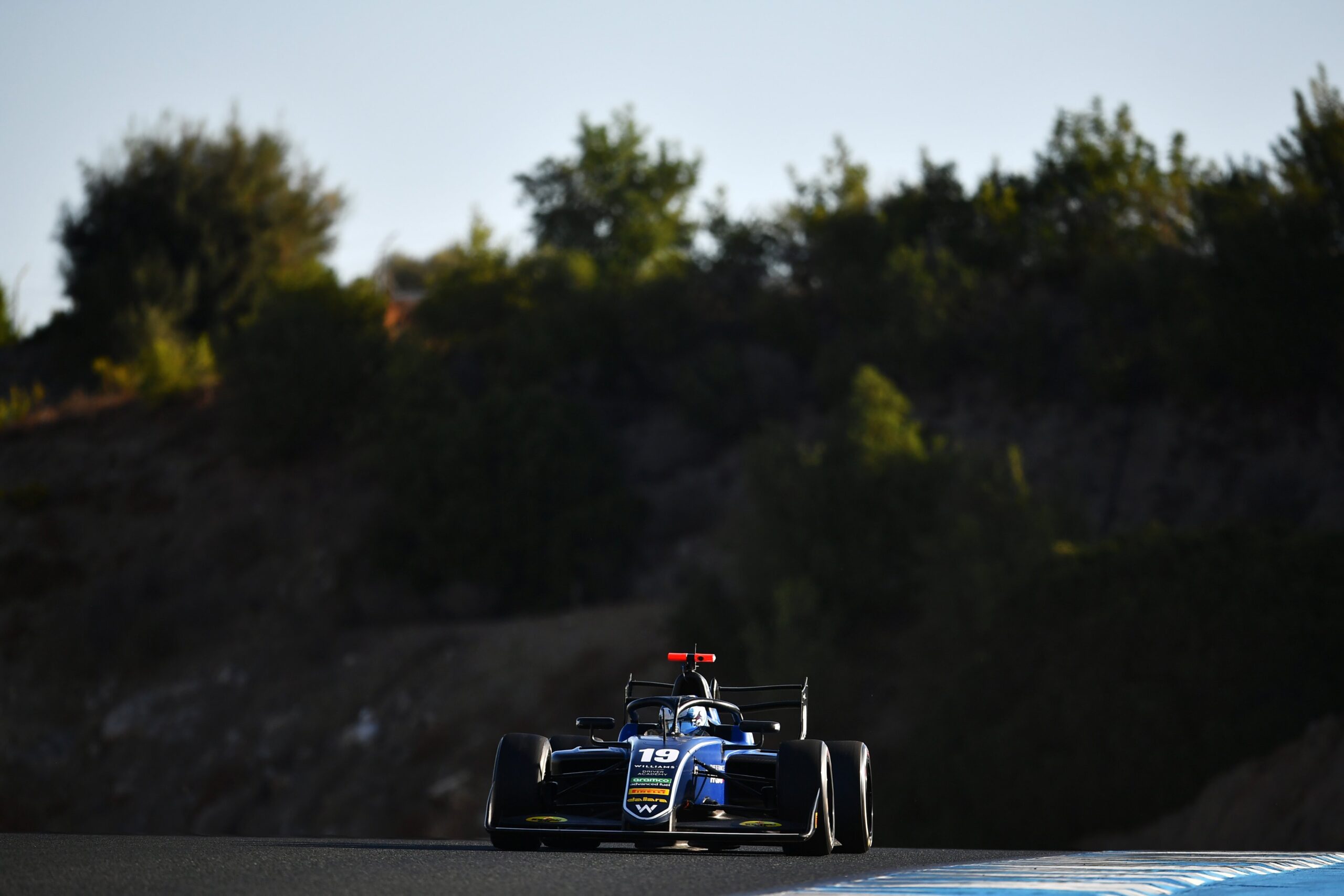 Giusti lidera 1º dia de testes da F3 em Jerez. Clerot e Barrichello ficam fora do top-10