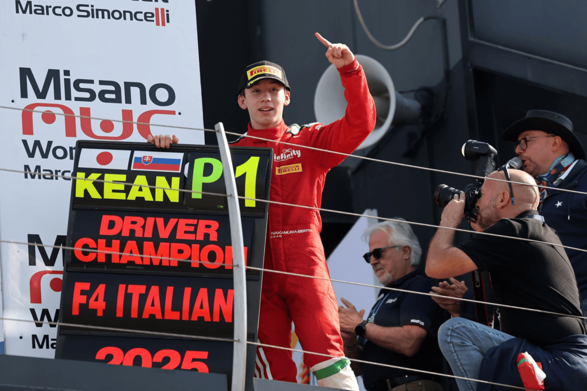 Nakamura-Berta leva título da F4 Italiana em Misano. Wheldon e Gomez vencem