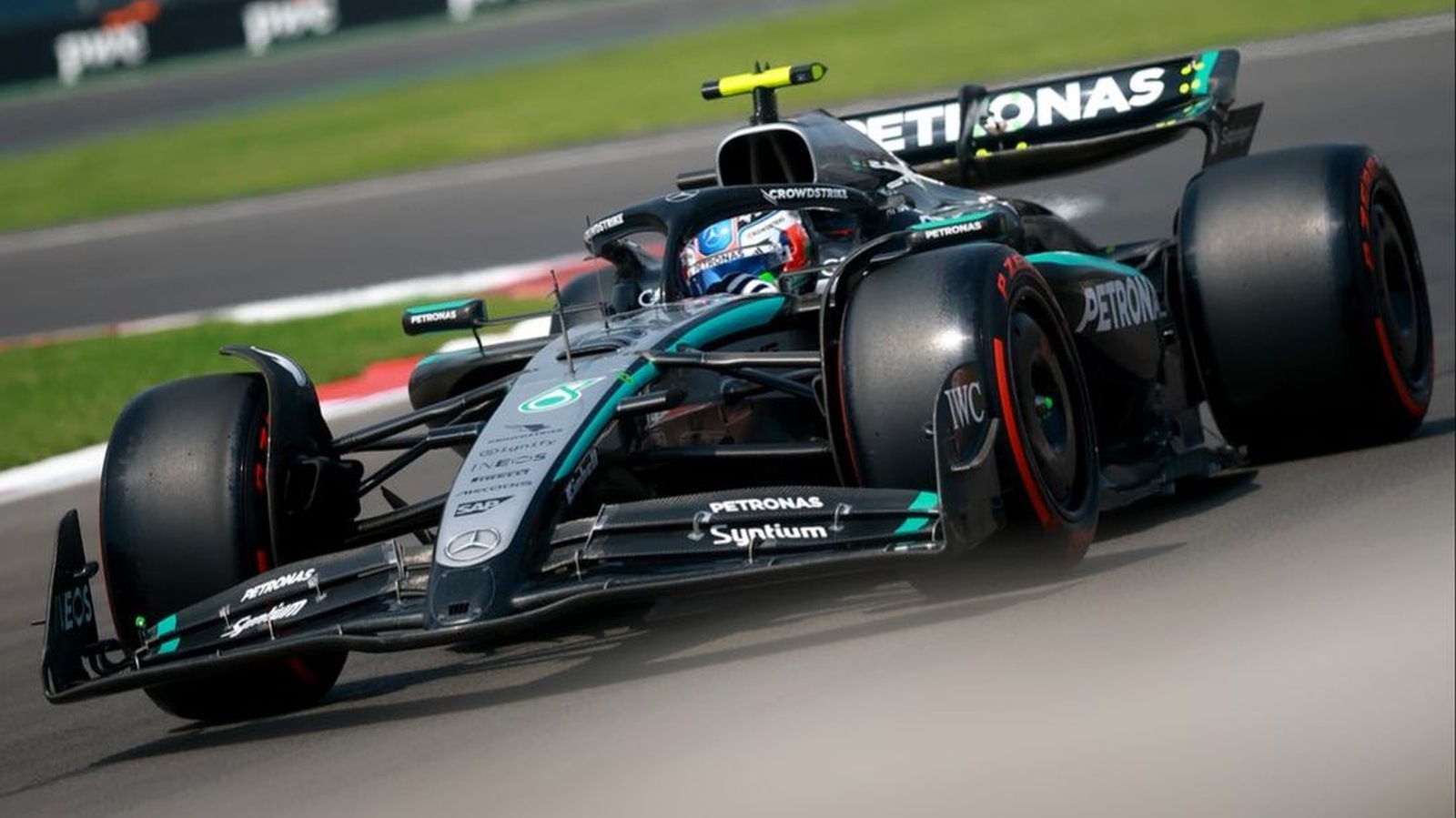 Mercedes reclama de “aderência desagradável” no México, mas exalta “ritmo competitivo”